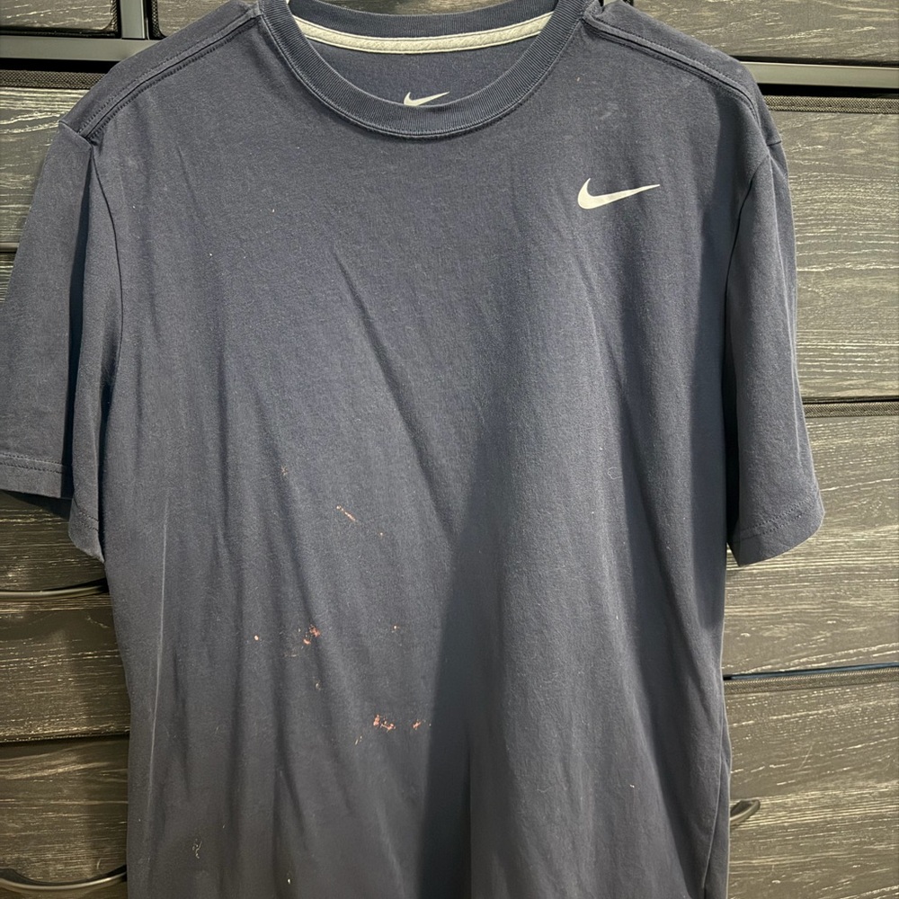 Nike Men's Dark Blue Short Sleeve Tee